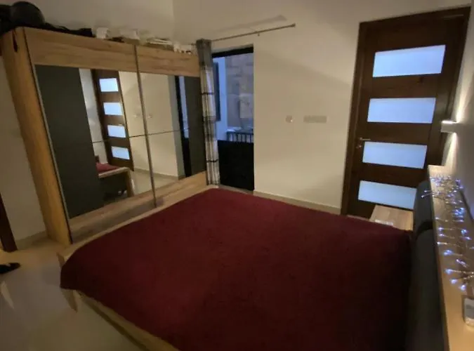 St Orsola * Victoria